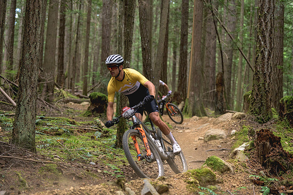 BCBR25_4_0588_DS