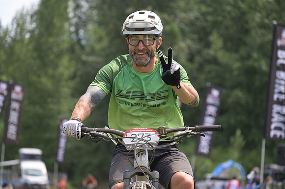 BCBR25_7_1323_DS